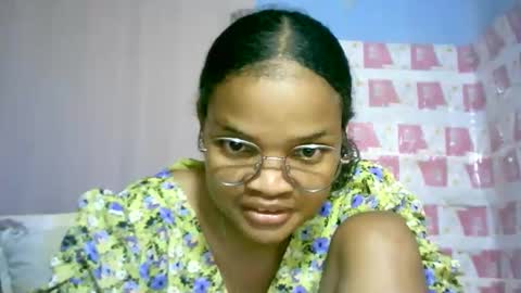 Snapshot of cathyxlisa chatting on December 1, 2025, 11:26 am CathyXLisa online show from December 1, 2025, 11:26 am