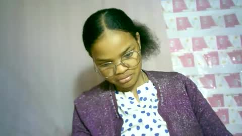 Snapshot of cathyxlisa chatting on April 18, 2026, 6:17 am CathyXLisa online show from April 18, 2026, 6:17 am