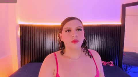 Snapshot of catleyanoire_ chatting on April 5, 2026, 9:56 pm Catleya Noire online show from April 5, 2026, 9:56 pm
