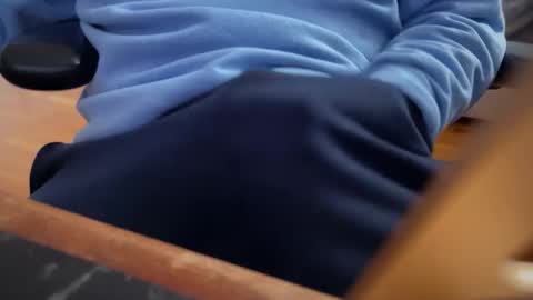 catmandoo21001 online show from March 15, 2026, 5:41 pm