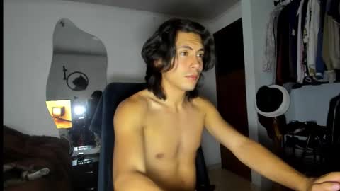 catnuaa online show from March 12, 2026, 6:47 pm