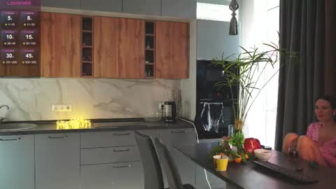 catolinanight online show from November 23, 2025, 6:13 am