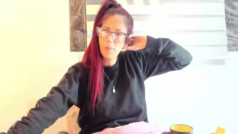 Snapshot of catt_evans1 chatting on January 5, 2025, 2:38 am CATT EVANS online show from January 5, 2025, 2:38 am