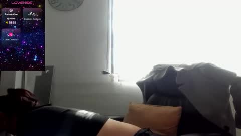 Snapshot of catt_evans1 chatting on October 24, 2025, 8:05 pm CATT EVANS online show from October 24, 2025, 8:05 pm