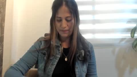 Snapshot of catt_evans1 chatting on November 23, 2025, 10:31 pm CATT EVANS online show from November 23, 2025, 10:31 pm