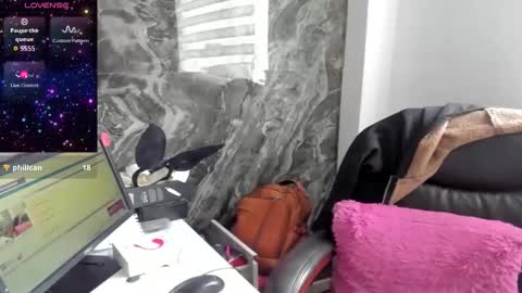 Snapshot of catt_evans1 chatting on January 14, 2026, 8:36 pm CATT EVANS online show from January 14, 2026, 8:36 pm