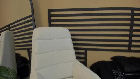 Caty  online show from March 7, 2026, 10:40 pm