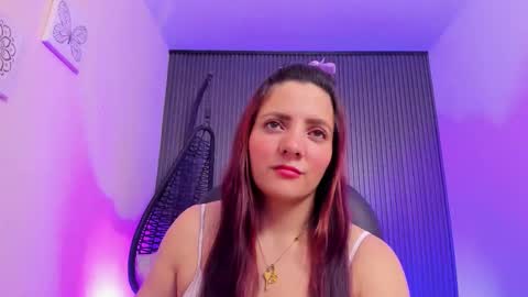 Snapshot of caty_sex4u chatting on November 22, 2025, 7:40 am caty online show from November 22, 2025, 7:40 am