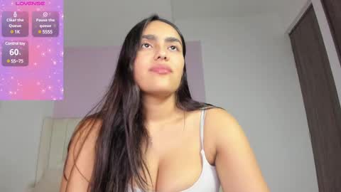Snapshot of caylin_jordan chatting on February 12, 2025, 4:12 am Cay online show from February 12, 2025, 4:12 am