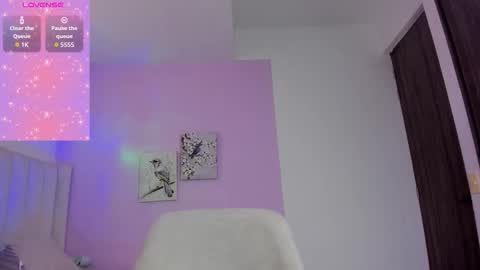 Snapshot of caylin_jordan chatting on November 6, 2025, 1:12 pm Cay online show from November 6, 2025, 1:12 pm