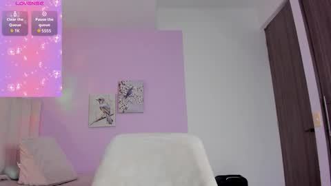 Snapshot of caylin_jordan chatting on November 27, 2025, 1:02 pm Cay online show from November 27, 2025, 1:02 pm