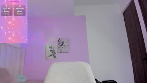 Snapshot of caylin_jordan chatting on November 29, 2025, 1:58 pm Cay online show from November 29, 2025, 1:58 pm