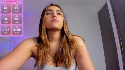 Snapshot of caylin_jordan chatting on December 14, 2025, 10:20 am Cay online show from December 14, 2025, 10:20 am