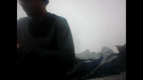 Snapshot of cazalhotbr chatting on January 16, 2025, 12:20 pm hanging out online show from January 16, 2025, 12:20 pm