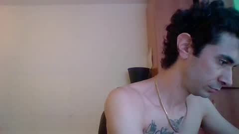 Snapshot of cazzone98italiano chatting on July 17, 2026, 7:08 pm cazzone98italiano online show from July 17, 2026, 7:08 pm
