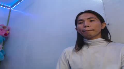 Snapshot of cb_account639497 chatting on December 10, 2024, 7:11 pm FlirtyPixel online show from December 10, 2024, 7:11 pm