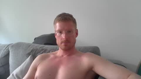 Snapshot of ccloser87 chatting on May 6, 2026, 4:12 pm ccloser87 online show from May 6, 2026, 4:12 pm