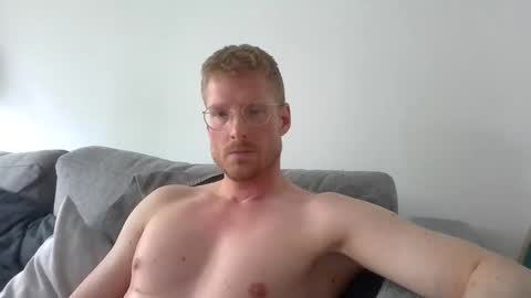 Snapshot of ccloser87 chatting on May 16, 2026, 10:36 am ccloser87 online show from May 16, 2026, 10:36 am