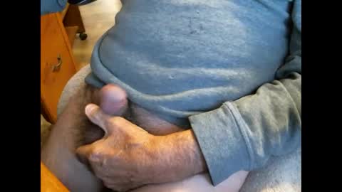 Snapshot of cczt154 chatting on February 20, 2025, 5:40 pm CCzt154 online show from February 20, 2025, 5:40 pm