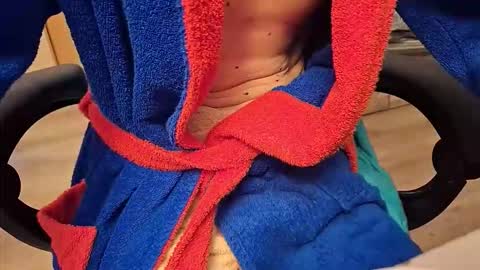 Snapshot of cdact84 chatting on December 5, 2025, 10:24 am cdact84 online show from December 5, 2025, 10:24 am