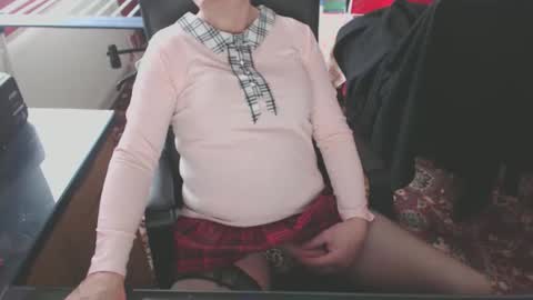 jessica online show from October 22, 2025, 11:43 am