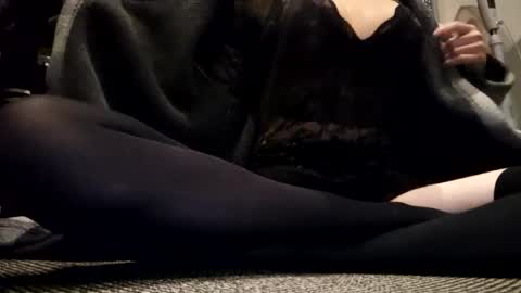 Snapshot of cdleigh1984 chatting on October 18, 2025, 10:54 pm Cdleigh1984 online show from October 18, 2025, 10:54 pm