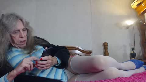 Snapshot of cdsextoy1 chatting on November 2, 2025, 9:00 am Jackie online show from November 2, 2025, 9:00 am