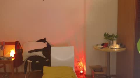 Ametrine online show from October 27, 2025, 9:52 pm