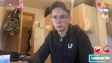 Snapshot of ceedm91 chatting on February 3, 2026, 11:15 am ceedm91 online show from February 3, 2026, 11:15 am