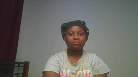 Snapshot of ceepretty25 chatting on May 22, 2026, 12:29 am ceepretty25 online show from May 22, 2026, 12:29 am