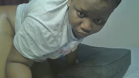 Snapshot of ceepretty25 chatting on May 31, 2026, 2:42 am ceepretty25 online show from May 31, 2026, 2:42 am