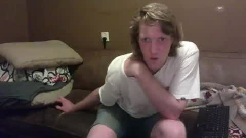 Snapshot of ceezeee chatting on June 22, 2026, 9:01 pm ceezeee online show from June 22, 2026, 9:01 pm