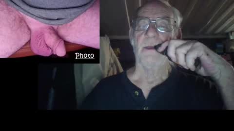 Chuck online show from December 4, 2025, 5:17 am