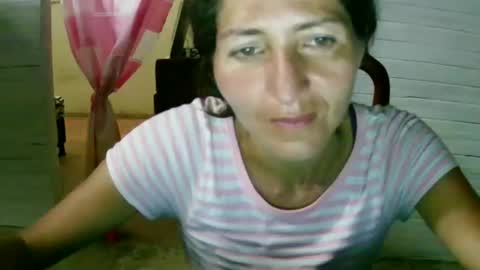 Snapshot of celeste198694 chatting on February 7, 2025, 8:31 pm celeste198694 online show from February 7, 2025, 8:31 pm