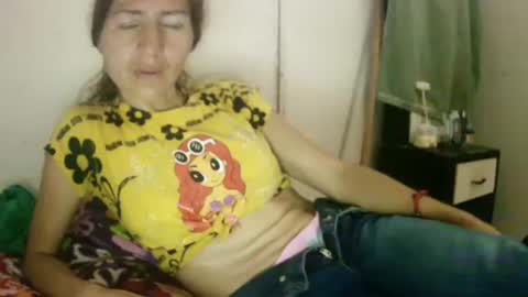 Snapshot of celeste198694 chatting on May 19, 2026, 1:39 pm celeste198694 online show from May 19, 2026, 1:39 pm