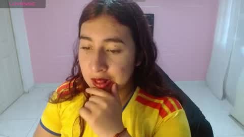 Snapshot of celeste817631 chatting on July 7, 2026, 1:37 pm celeste817631 online show from July 7, 2026, 1:37 pm
