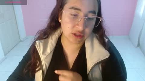 Snapshot of celeste817631 chatting on July 11, 2026, 1:47 pm celeste817631 online show from July 11, 2026, 1:47 pm