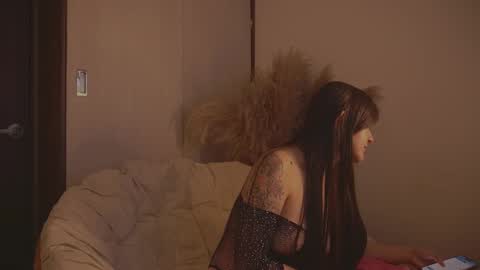 Snapshot of celeste_angel1 chatting on March 11, 2025, 10:31 pm Diane Independent model online show from March 11, 2025, 10:31 pm