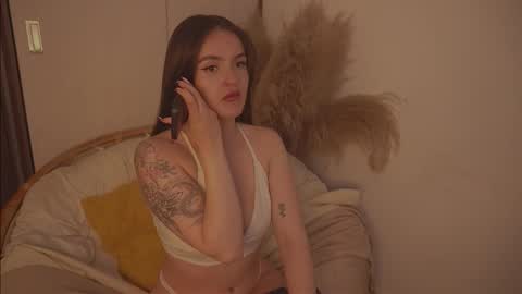 Snapshot of celeste_angel1 chatting on October 15, 2025, 9:04 pm Diane Independent model online show from October 15, 2025, 9:04 pm