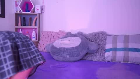 Snapshot of celeste_blazze chatting on November 5, 2025, 3:56 pm Celeste online show from November 5, 2025, 3:56 pm