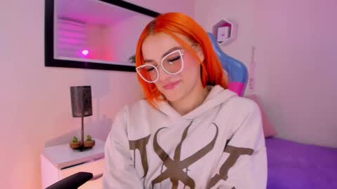 Snapshot of celeste_blazze chatting on January 6, 2026, 5:16 pm Celeste online show from January 6, 2026, 5:16 pm