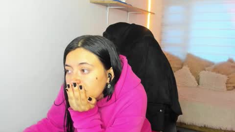 celeste_bonnet1 online show from November 26, 2025, 11:22 am