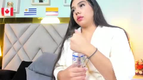 Snapshot of celeste_bunny18 chatting on July 18, 2026, 7:28 pm Celeste online show from July 18, 2026, 7:28 pm