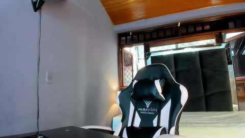 SARA  online show from February 14, 2026, 7:10 pm