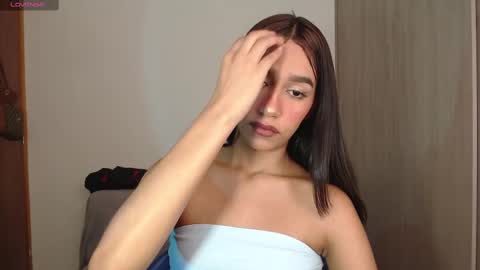 celeste_cute4 online show from January 19, 2025, 8:19 pm