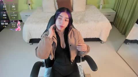 Snapshot of celeste_rous__ chatting on February 18, 2026, 12:23 pm Celeste online show from February 18, 2026, 12:23 pm