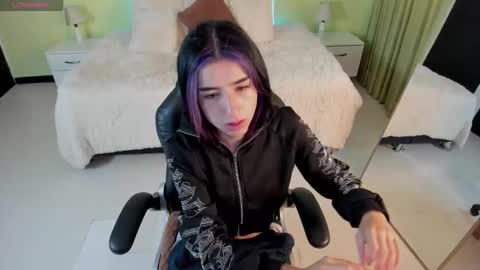 Snapshot of celeste_rous__ chatting on March 13, 2026, 12:45 pm Celeste online show from March 13, 2026, 12:45 pm