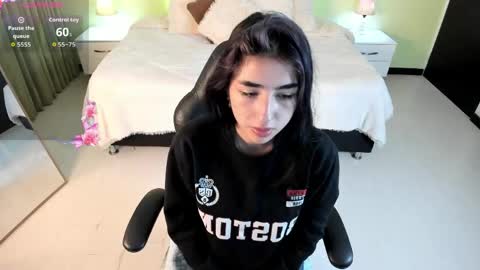 Snapshot of celeste_rous__ chatting on April 16, 2026, 12:39 pm Celeste online show from April 16, 2026, 12:39 pm