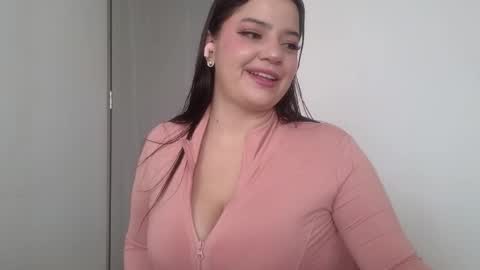 celeste_shinny online show from November 13, 2025, 4:06 pm