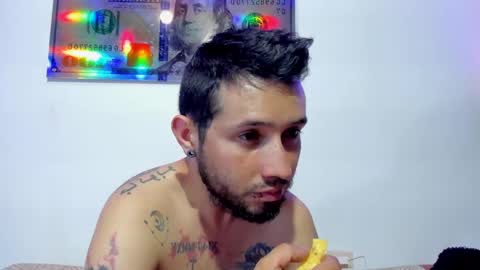 Snapshot of celeste_y_pipe chatting on January 8, 2025, 7:55 am Celeste Y Pipe online show from January 8, 2025, 7:55 am